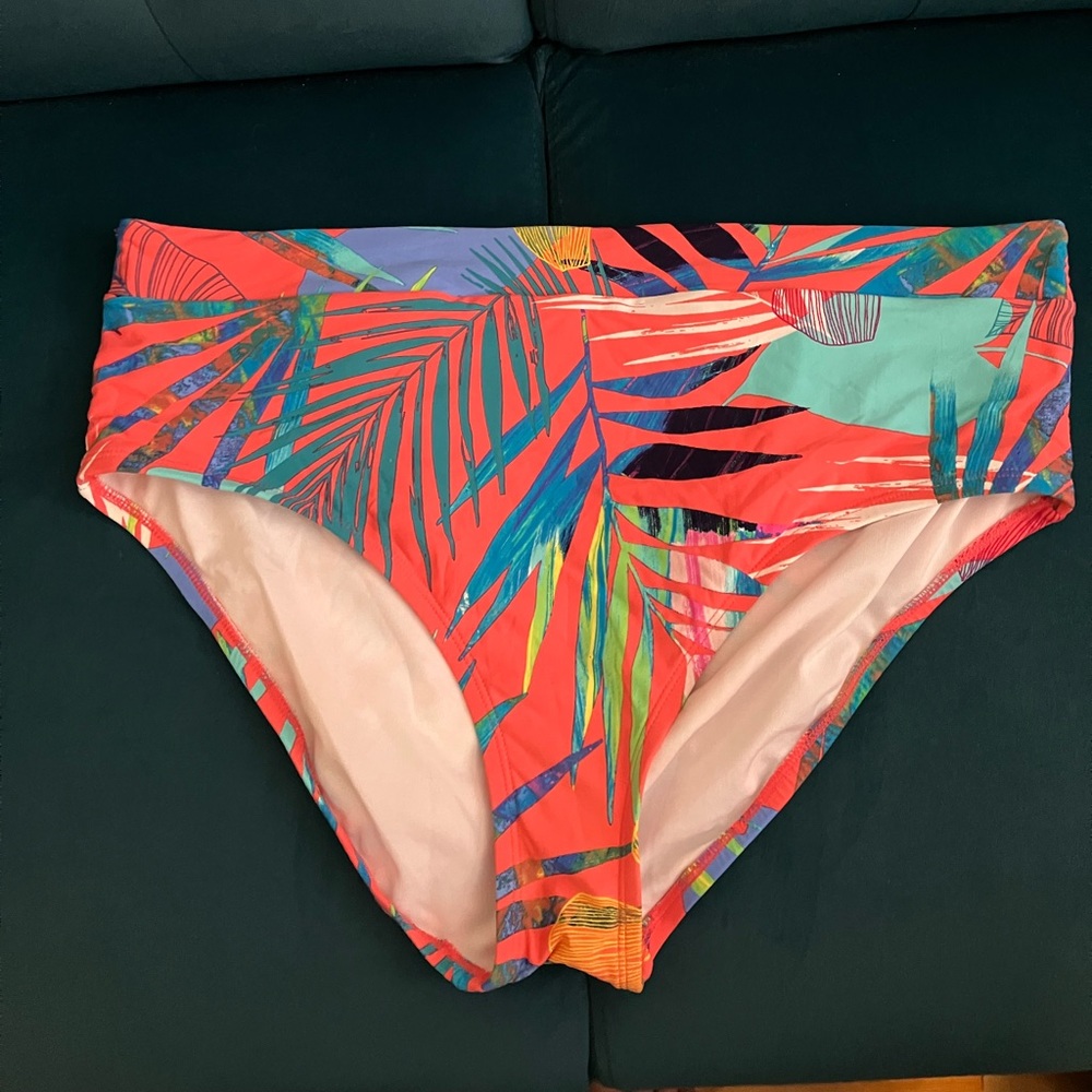Apt. 9 high waisted swim bottoms